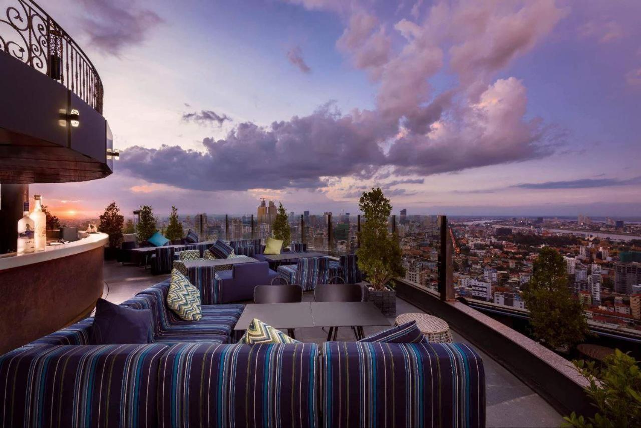Sf Hotel Penthouse Residences Phnompenh Exteriér fotografie