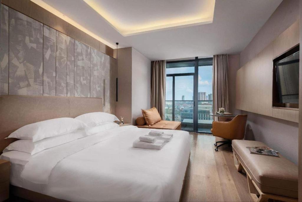 Sf Hotel Penthouse Residences Phnompenh Exteriér fotografie